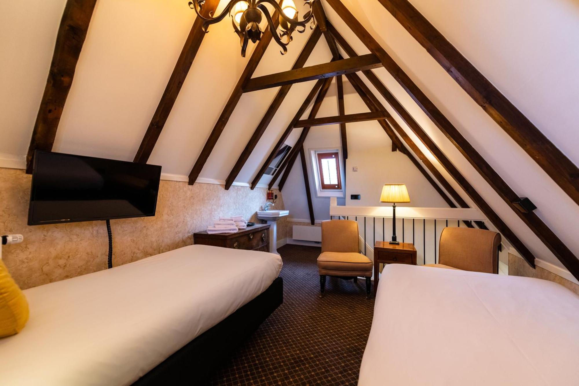 Grand Boutique Hotel-Restaurant Huis Vermeer Девентер Номер фото