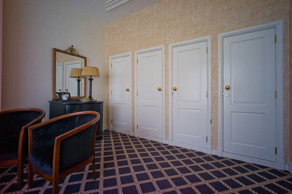 Grand Boutique Hotel-Restaurant Huis Vermeer Девентер Екстер'єр фото